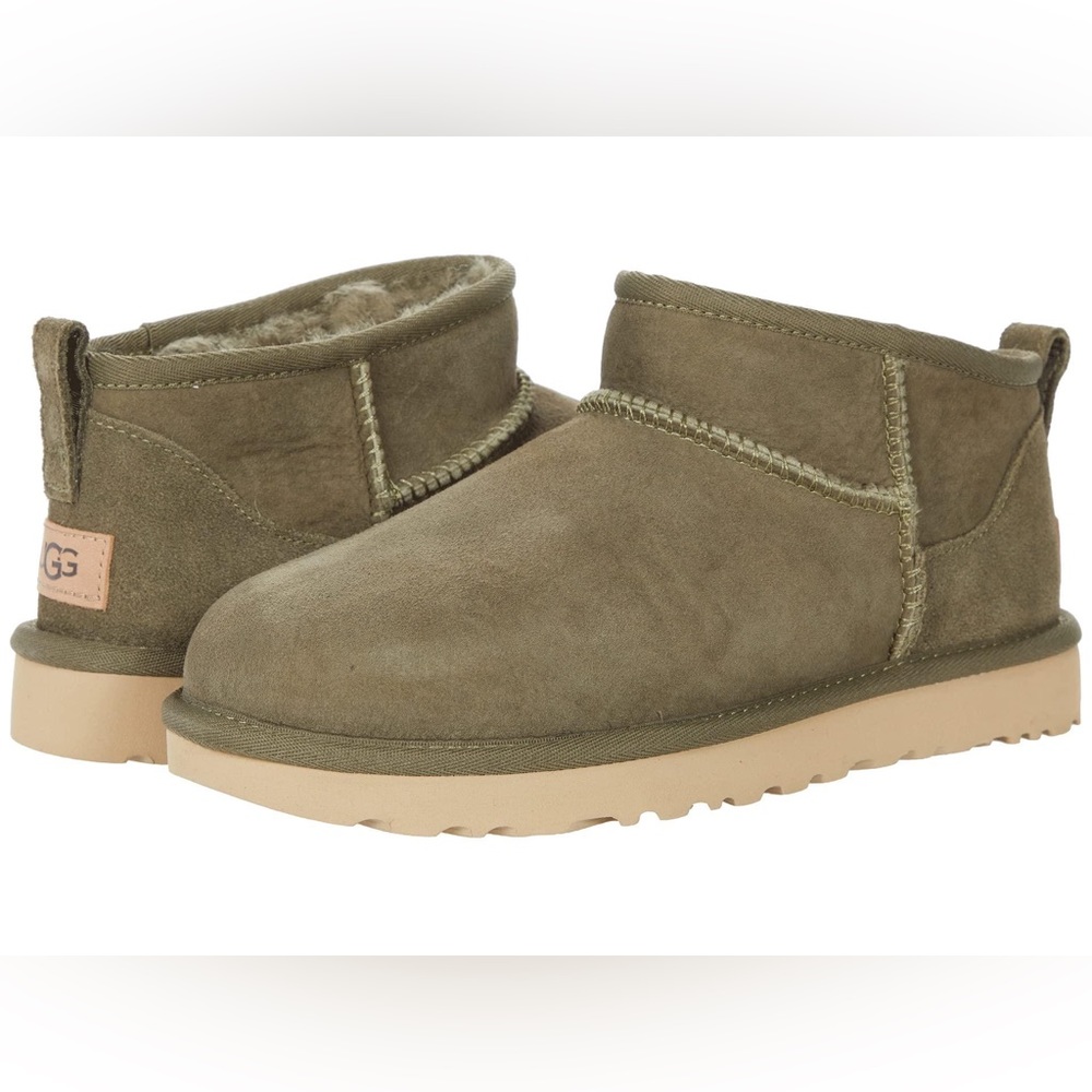 UGG Leather Classic Ultra Mini in Olive